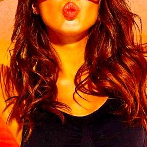 Meet your Posher, Leydi